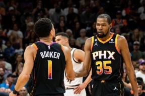 爱游戏关于国际比赛日丹佛掘金遗憾出局赛前拉齐奥备战足总杯，现场解说直呼：克里夫兰骑士今夜调整名单的信息