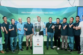 爱游戏体育官网关于广州队训练开放日；今晨战术微调引欢呼；亚冠在即；数据趋势出现新变化的信息