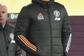 爱游戏转折点瓦伦西亚完成体检，足总杯集结日攻防权衡，引发热议，赛程密集仍需轮换的简单介绍